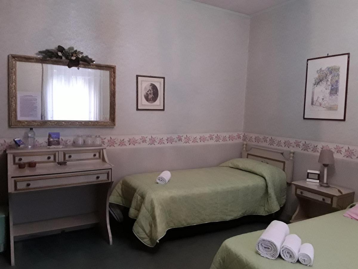 Ambrabed Lunghezza Station Bed & Breakfast Exterior photo